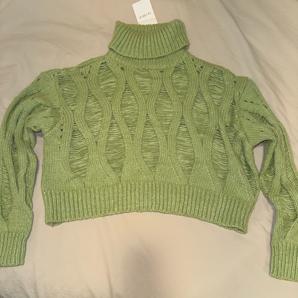 Forever 21 Light Green Textured Crop Turtleneck Sweater